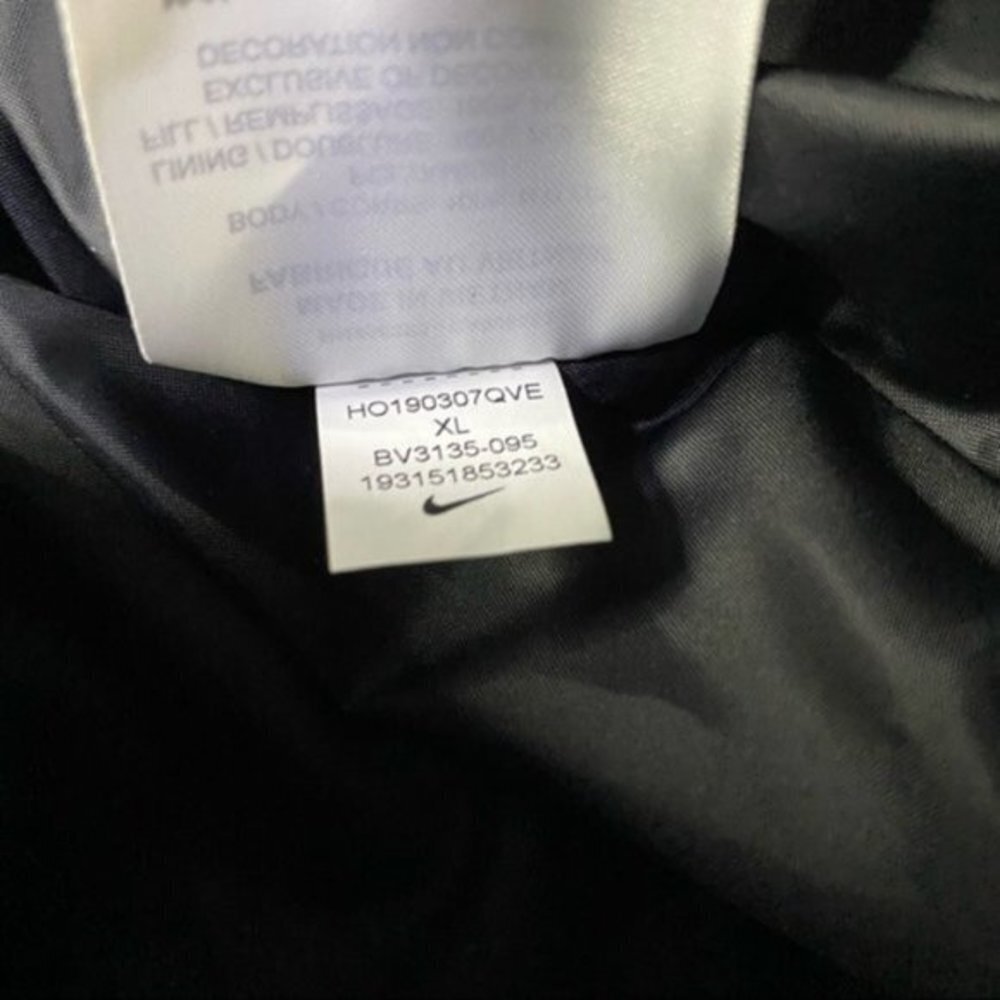 NWT New Nike Sportswear Women's Insulated Shine Jacket Women Size XL - Picture 13 of 13